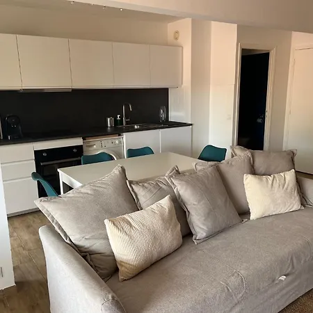 Maggie Apartman Menton