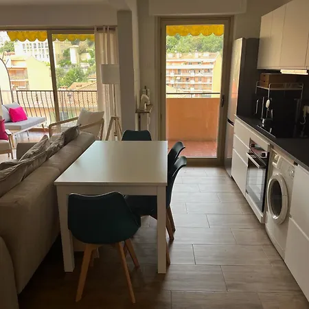 Maggie Lejlighed Menton